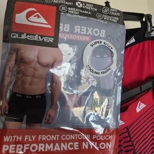 Quiksilver Black and Red Boxer Briefs L 2Pack